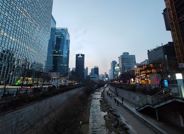 south-korea/seoul/myeong-dong/landmark/hanwha-bulkkot-gil