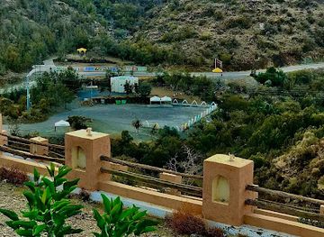 saudi-arabia/al-baha/landmark/waterfall-overlook
