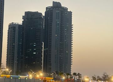 qatar/doha/west-bay/landmark/westbay-beach
