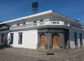 el-salvador/suchitoto/landmark/teatro-alejandro-cotto
