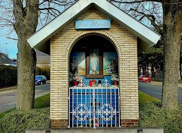 belgium/ostend-bruges-international-airport/landmark/bauwensplein