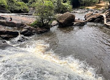 liberia/central-region/landmark/kpatawee-waterfalls