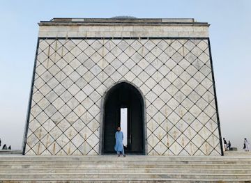 afghanistan/kabul/shar-e-naw/landmark/nadir-shah-tomb