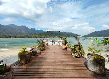 malaysia/langkawi-archipelago/landmark/paradise-101-langkawi