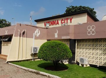 ghana/kumasi/landmark/vienna-city-kumasi-and-roses-guest-house