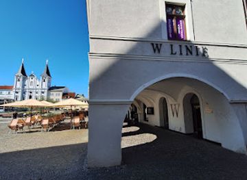 slovakia/zilina/landmark/knihkupectvo-a-kaviaren-artforum