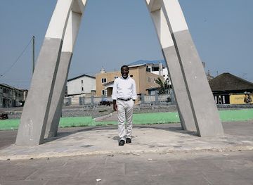 ghana/western-region/landmark/around-the-fish