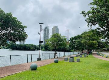 sri-lanka/wet-zone/landmark/diyatha-uyana