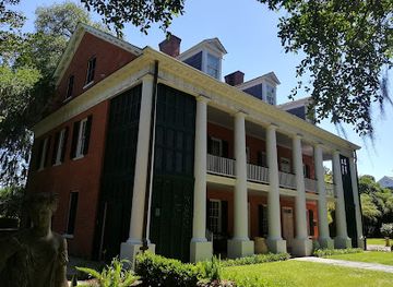 louisiana/acadiana/landmark/shadows-on-the-teche