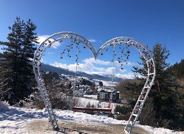 bulgaria/rila-mountain/landmark/madjare-s-hug-swing-with-a-view