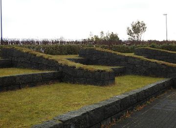 iceland/borgarfjörður/landmark/hofsstaoir-viking-longhouse-historic-park