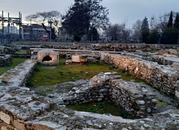 greece/larissa/landmark/plateia-frouriou