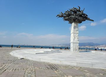 turkiye/izmir/landmark/kordon-alsancak-izmir