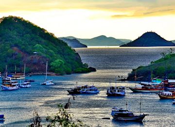 indonesia/labuan-bajo/landmark/paradise-bar
