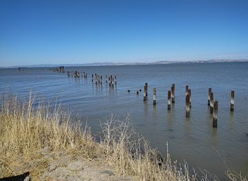 california/north-coast/landmark/point-pinole-regional-shoreline