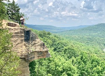 arkansas/ozark-national-forest/landmark/yellow-rock-overlook