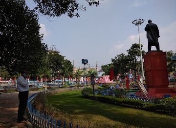 india/kolkata/esplanade/landmark/lenin-s-statue