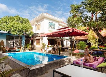 vietnam/south-central-coast/landmark/heliport-hostel