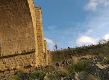spain/extremadura/landmark/alcantara-roman-bridge