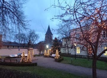 estonia/tartumaa/landmark/monument-to-gustav-ii-adolf
