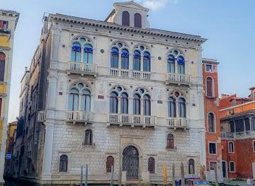 italy/venice/landmark/palazzo-corner-spinelli