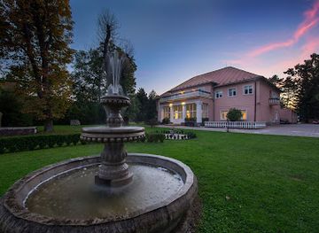 slovakia/liptov/landmark/hotel-svatojansky-kastiel