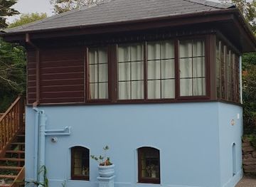 ireland/county-kerry/landmark/the-old-station-house