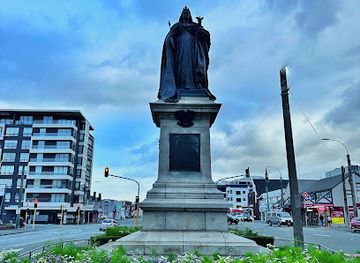 new-zealand/wellington/mount-victoria/landmark/statue-of-queen-victoria