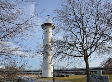 austria/vienna/floridsdorf/landmark/leuchtturm-sunken-city