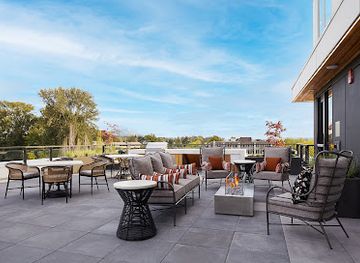 washington/bellevue/landmark/the-watermark-at-bellevue