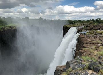 zambia/zambezi-basin/landmark/devil-s-pool-piscina-del-diablo