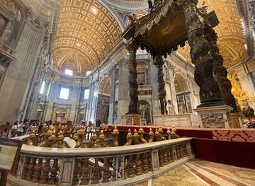 vatican-city/vatican-necropolis/landmark/st-peter-s-baldachin