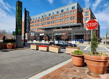 maryland/rockville/landmark/the-spot-asian-food-hall