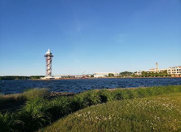 Bicentennial Tower