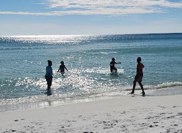 florida/destin-beach/landmark/henderson-beach