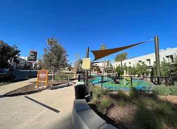 california/pasadena/playhouse-district/landmark/playhouse-village-park