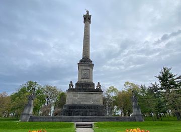 canada/niagara-falls/landmark/brock-s-monument