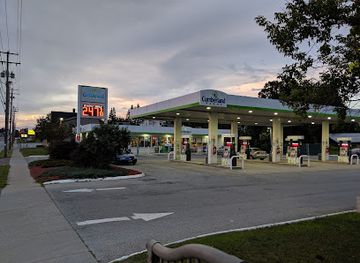 vermont/rutland/landmark/cumberland-farms