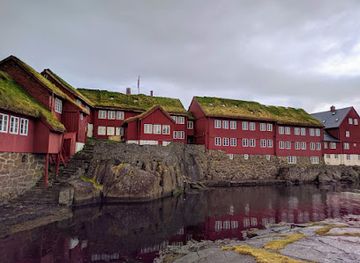 faroe-islands/streymoy-island/landmark/trappan