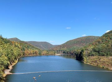 pennsylvania/appalachian-mountains/landmark/little-pine-state-park