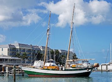 florida/key-west/landmark/schooner-jolly-ii-rover