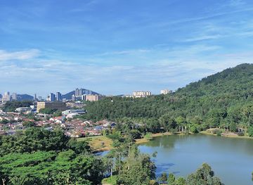 malaysia/klang-valley/landmark/forest-skywalk-frim