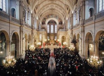 france/paris/landmark/eglise-de-la-sainte-trinite