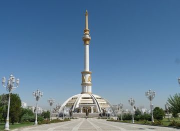 turkmenistan/garagum-canal/landmark/independence-monument