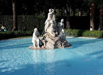 italy/rome/trevi/landmark/fontana-delle-bagnanti