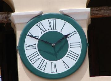 honduras/intibuca-region/landmark/reloj-de-la-catedral-de-comayagua