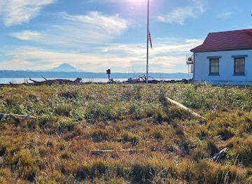 washington/federal-way/landmark/oscar-the-bird-king