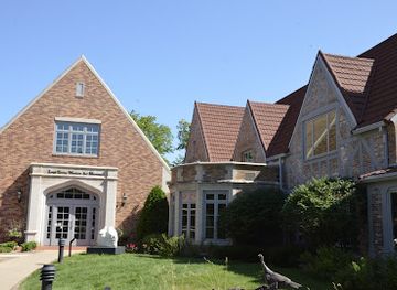 wisconsin/northwoods/landmark/leigh-yawkey-woodson-art-museum