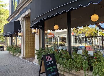 illinois/champaign/landmark/the-literary