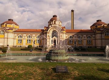 bulgaria/northeast-bulgaria/landmark/central-baths-fountain